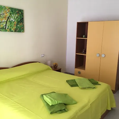 D'orleans Panzió 4*