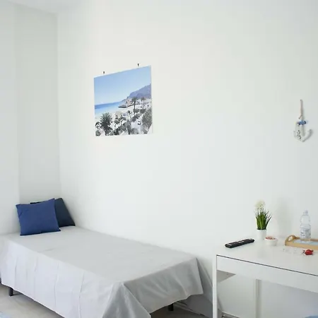 D'orleans ベッド・アンド・ブレックファスト 4*