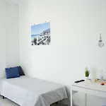 D'orleans Oda ve Kahvaltı 4*